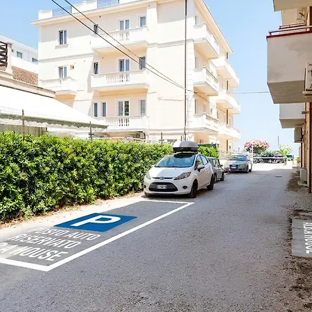 A Un Passo Dal Mare - Private Parking *